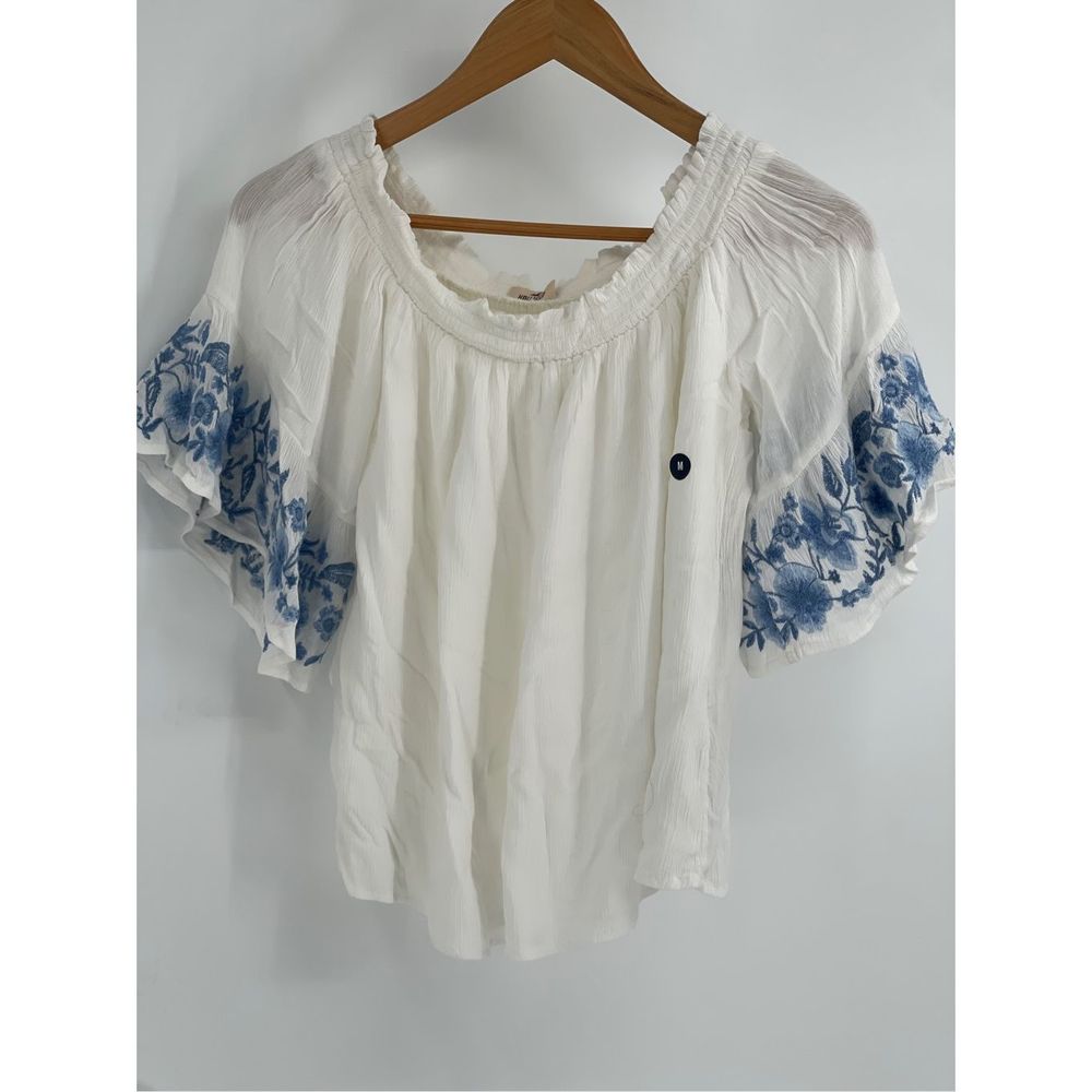 Hollister Top Women Medium White Blue Bohemian Flutter Sleeve Short Sleeve New